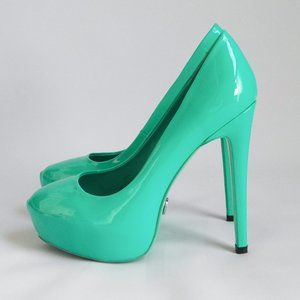 Jaqui Co signature teal Jaqui Heels size 7.5
